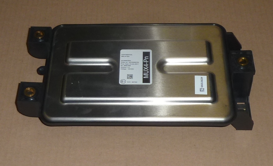 MUX4-Pn
