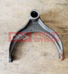 L903040100 Вилка переключения передач L903040100 ZHUCHI 3086000833